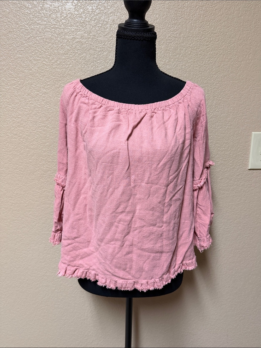 Umgee Dusty Rose Off-Shoulder Frayed Hem Peasant Top